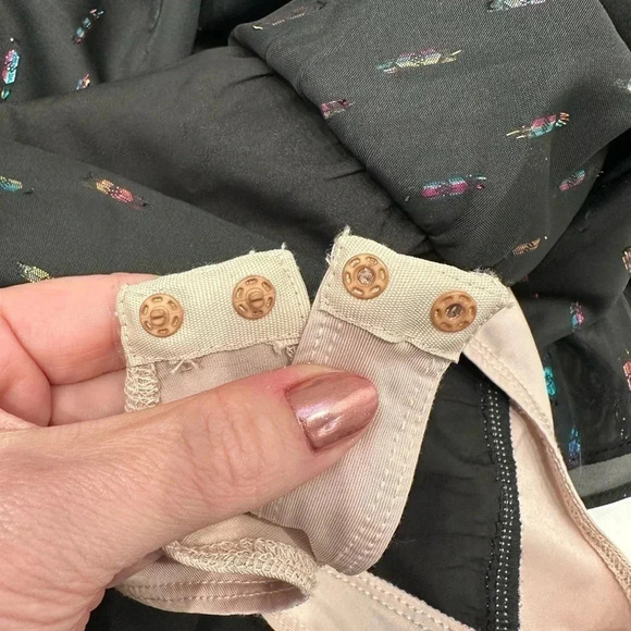 Amanda Uprichard SYCAMORE BODYSUIT in prism rainbow metallic Large - Picture 6 of 9